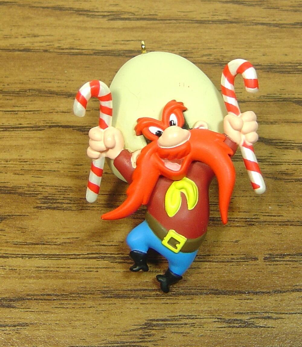 VINTAGE HALLMARK ORNAMENT-YOSEMITE SAM LOONEY TUNES-1994-NO BOX